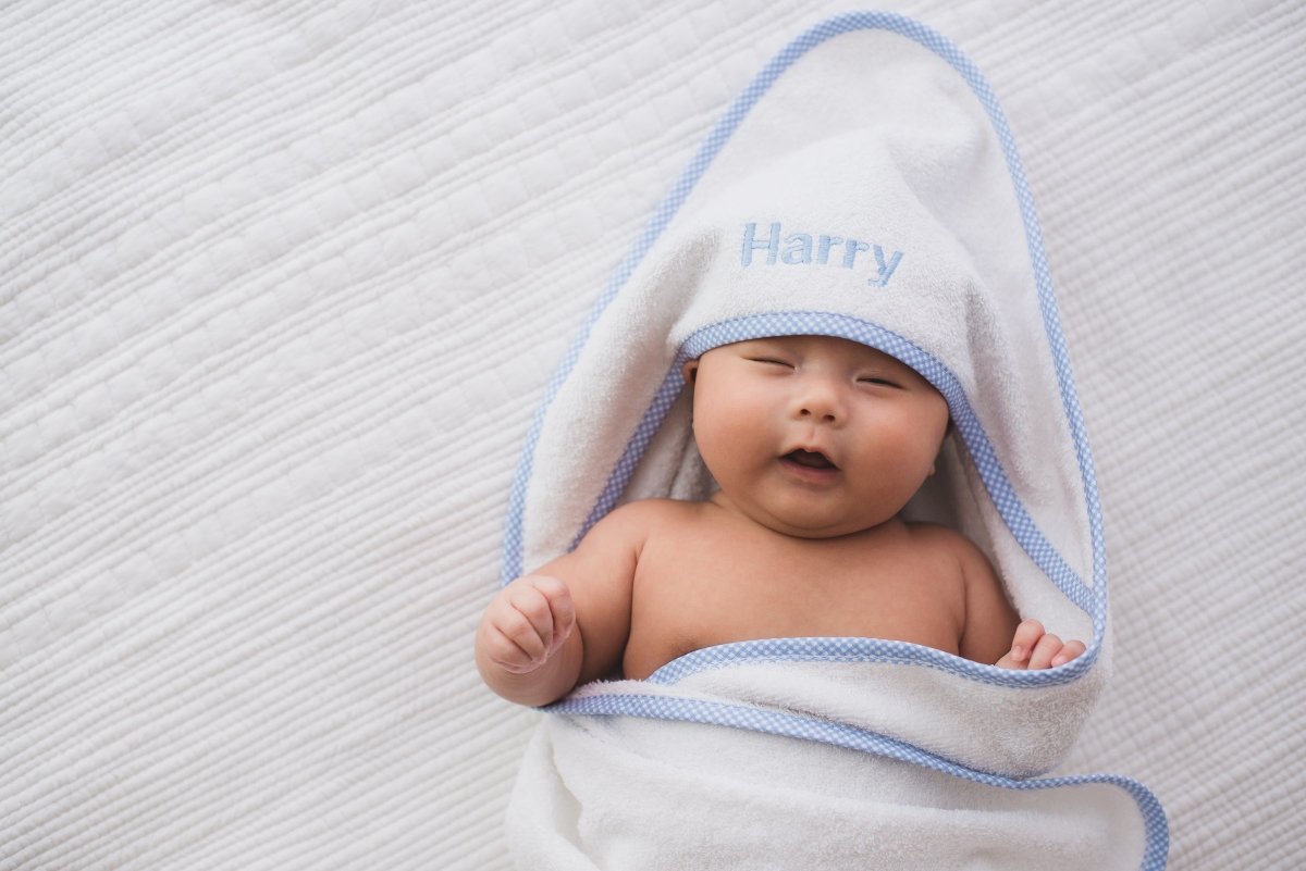 Mastering Bath Time: 5 Genius Tips For A Stress-free Experience With Your Baby - LOVINGLY SIGNED (HK)