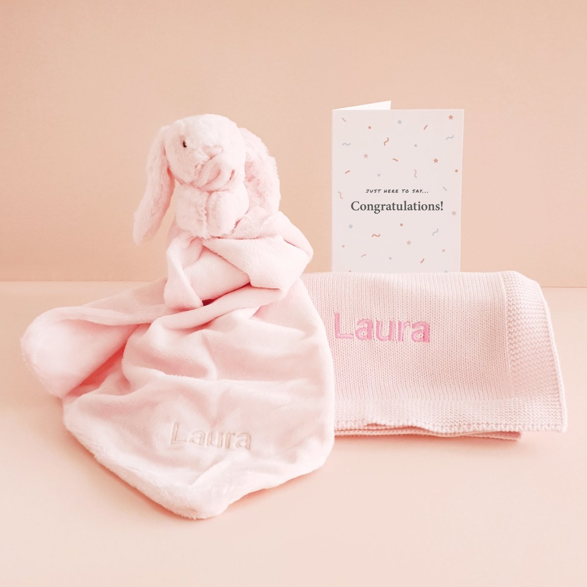 THE BENEFITS OF CUSTOMISED BABY GIFT HAMPER IN HONG KONG: MAKING THE GIFT TRULY PERSONAL - LOVINGLY SIGNED (HK)