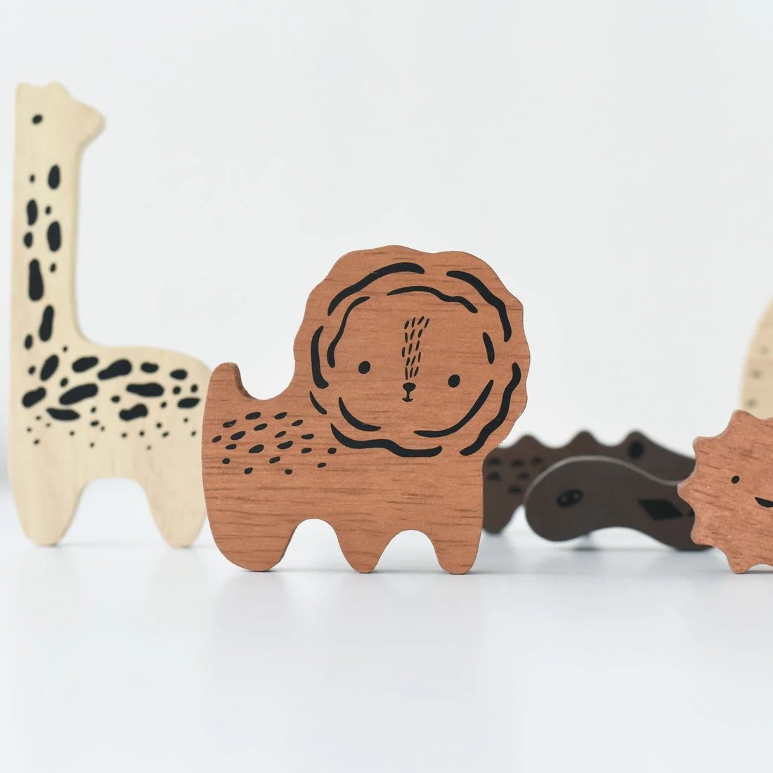 Safari Animals Wooden Tray Puzzle - LOVINGLY SIGNED (HK)